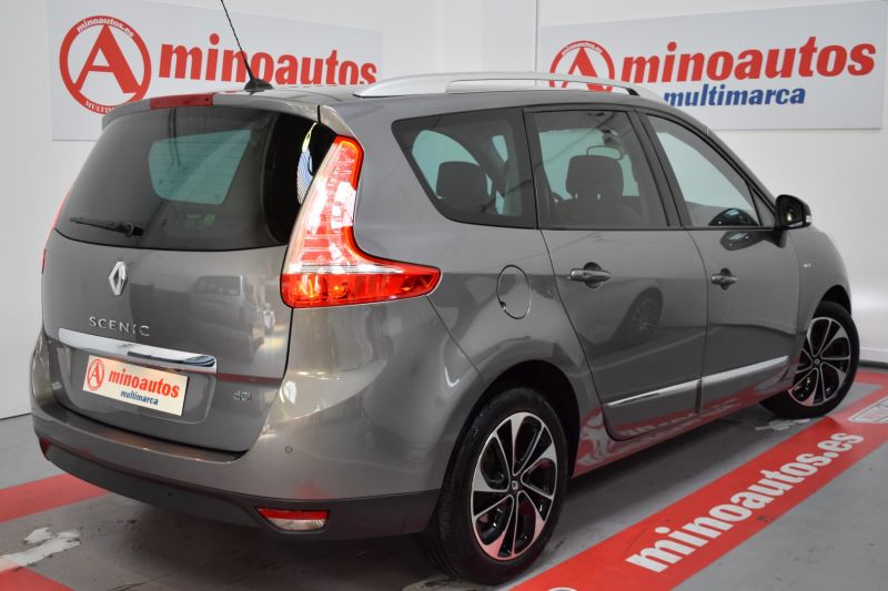 RENAULT GRAND SCENIC en Minoautos