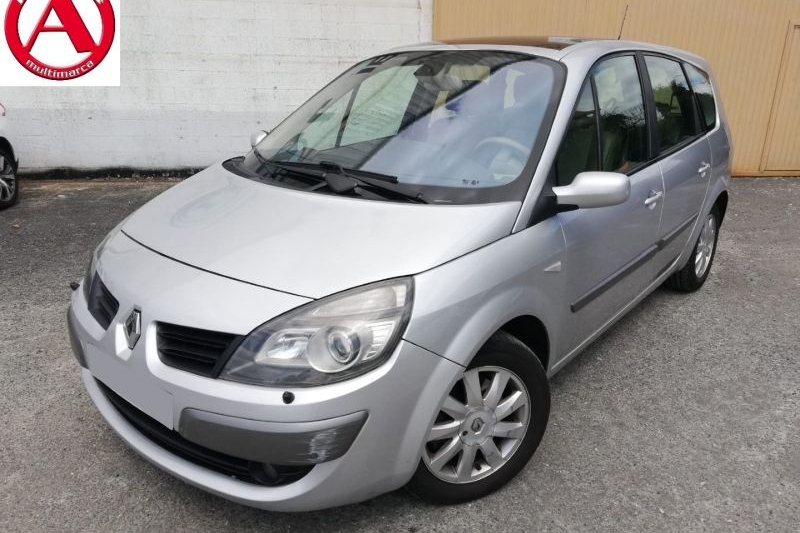 RENAULT GRAND SCENIC en Minoautos