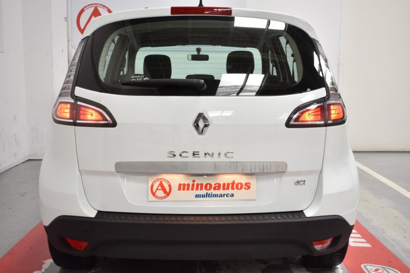 RENAULT SCENIC en Minoautos