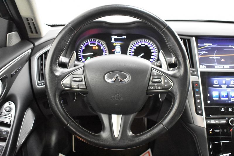 INFINITI Q50 en Minoautos