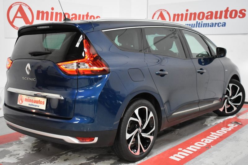 RENAULT GRAND SCENIC en Minoautos