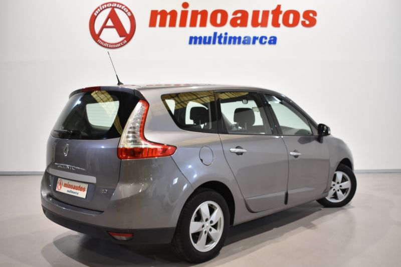 RENAULT GRAND SCENIC en Minoautos