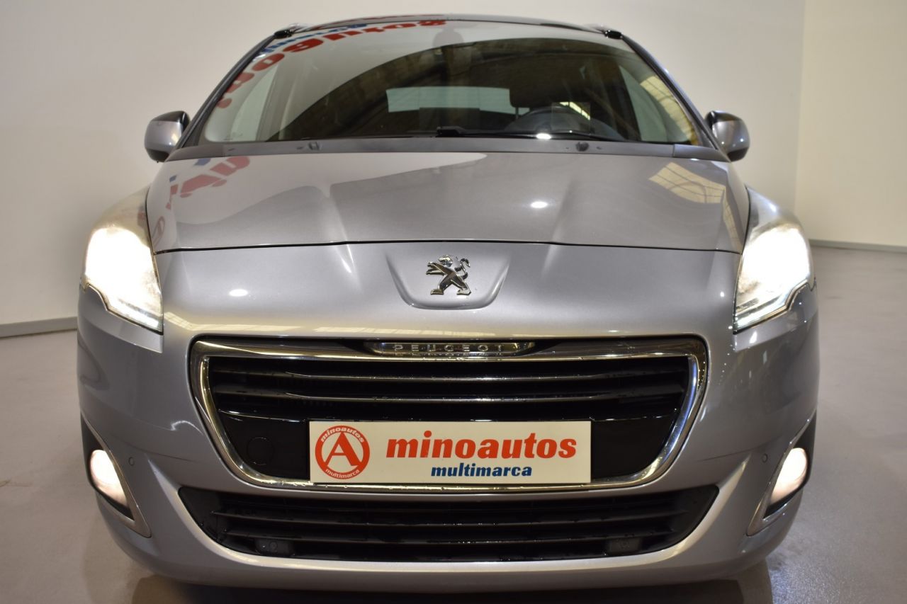 PEUGEOT 5008 en Minoautos