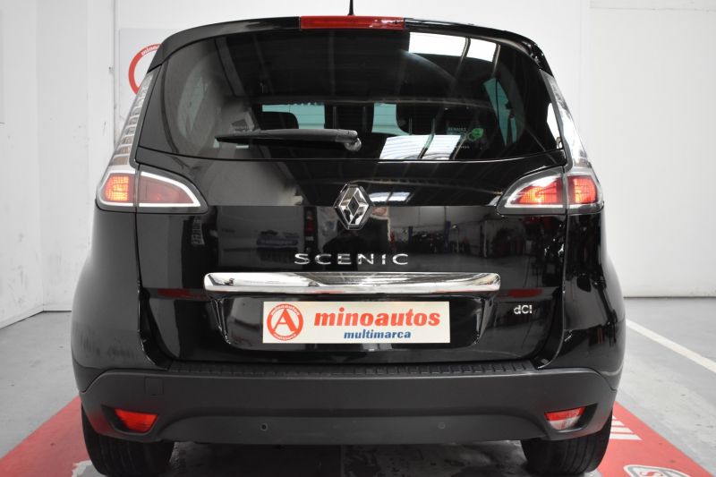 RENAULT SCENIC en Minoautos