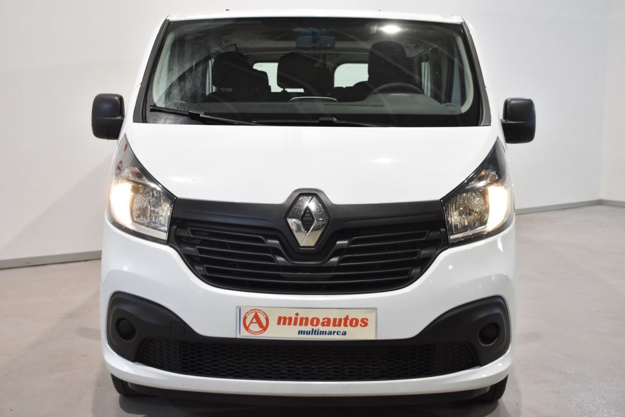 RENAULT TRAFIC en Minoautos