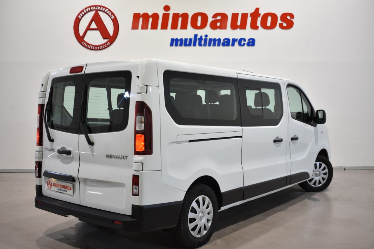 RENAULT TRAFIC en Minoautos