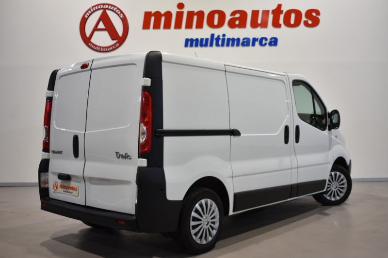 RENAULT TRAFIC en Minoautos