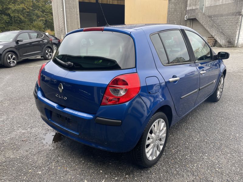 RENAULT CLIO en Minoautos