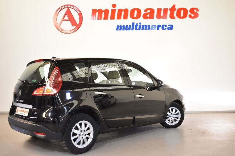 RENAULT SCENIC en Minoautos