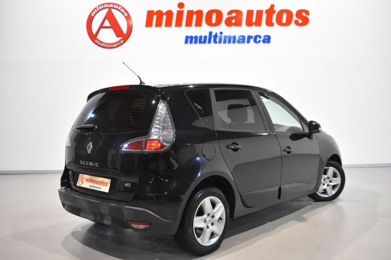 RENAULT SCENIC en Minoautos