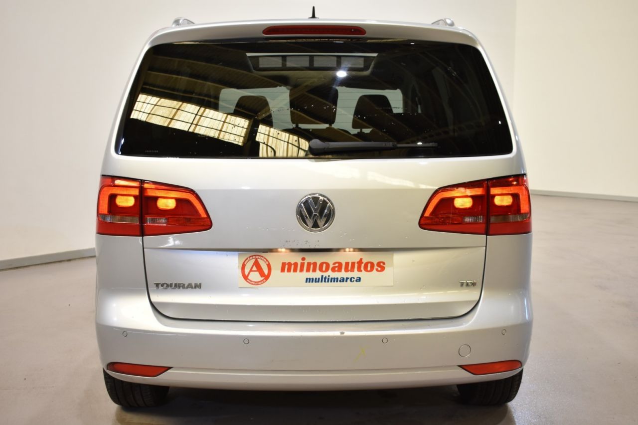 VW TOURAN en Minoautos