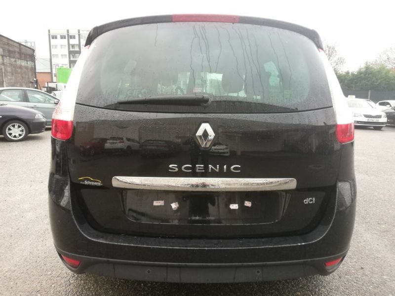 RENAULT GRAND SCENIC en Minoautos