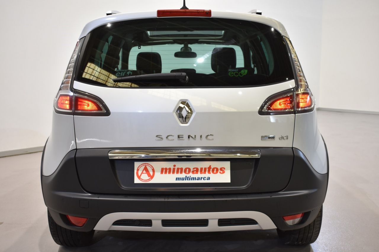 RENAULT SCENIC en Minoautos