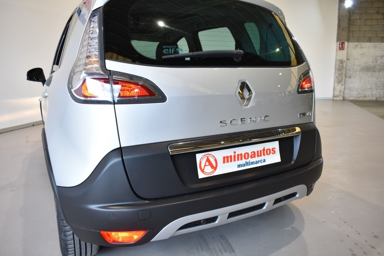 RENAULT SCENIC en Minoautos