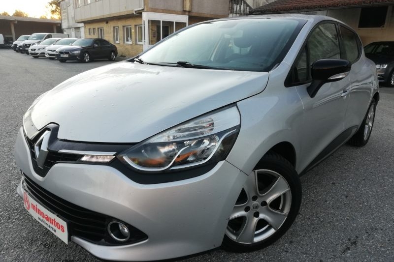 RENAULT CLIO en Minoautos