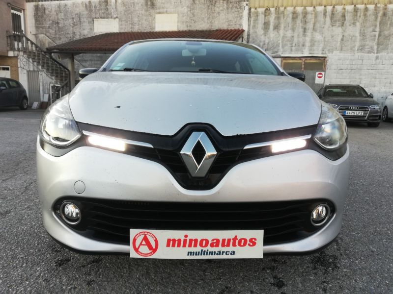 RENAULT CLIO en Minoautos