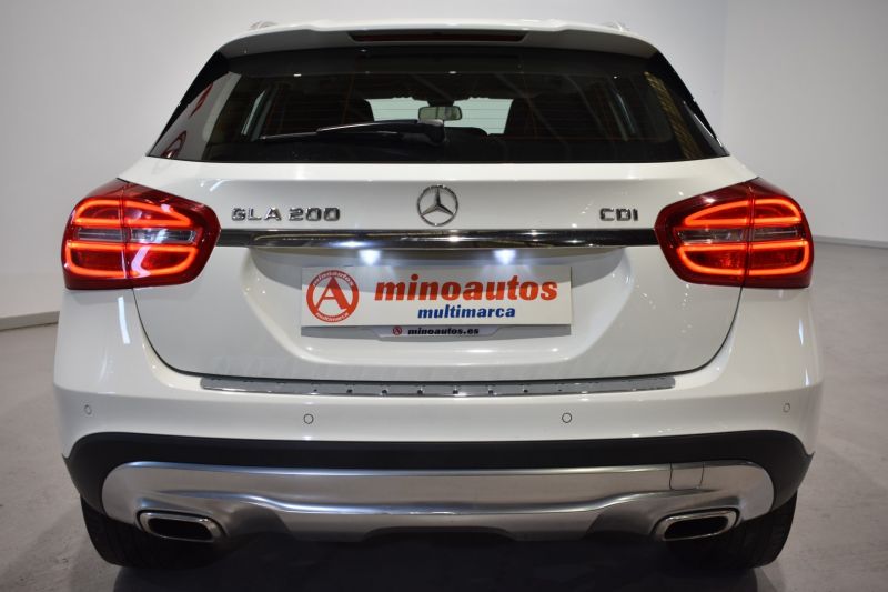 MERCEDES-BENZ GLA en Minoautos