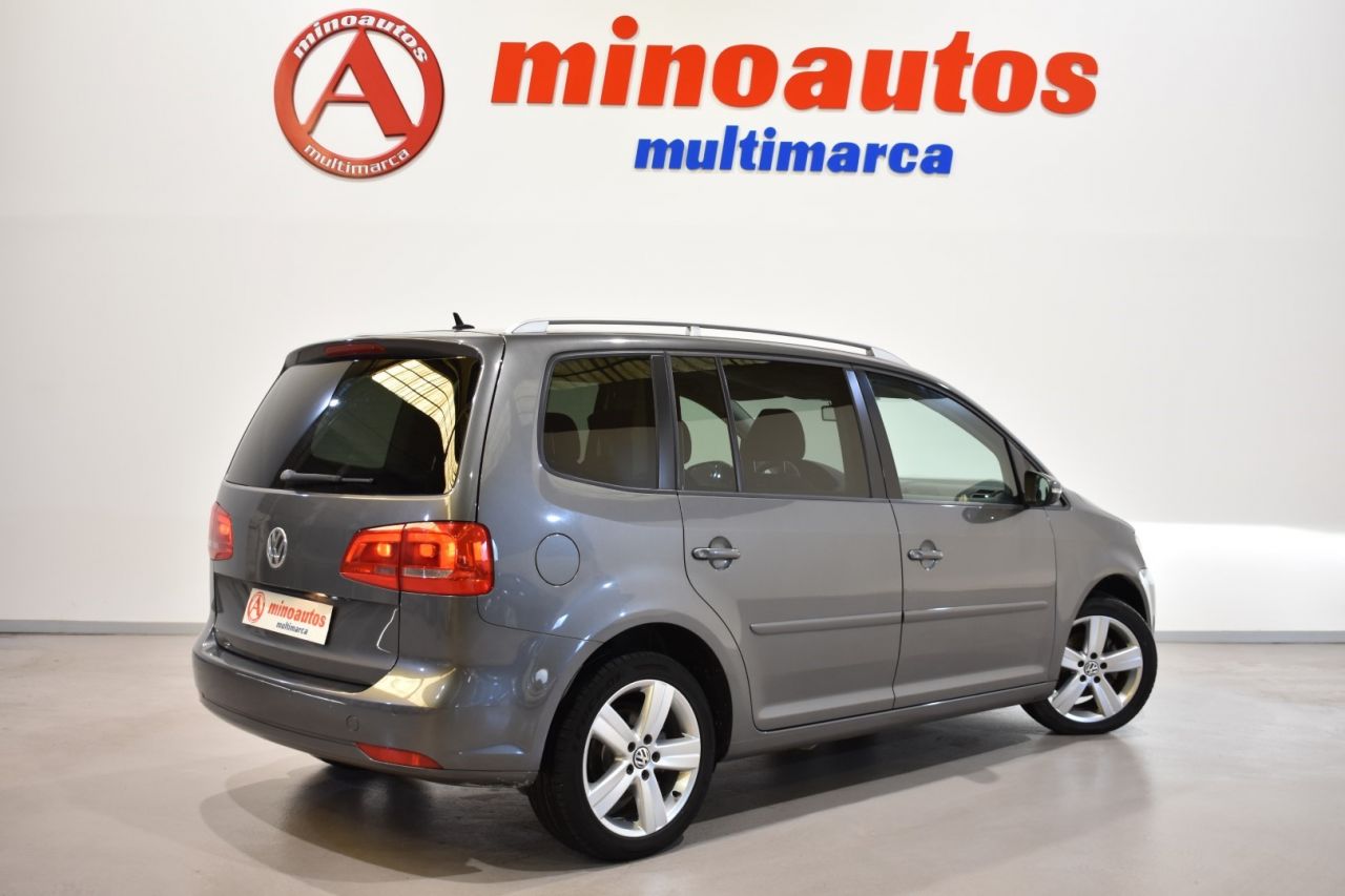 VW TOURAN en Minoautos