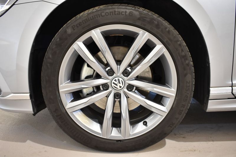 VW PASSAT en Minoautos