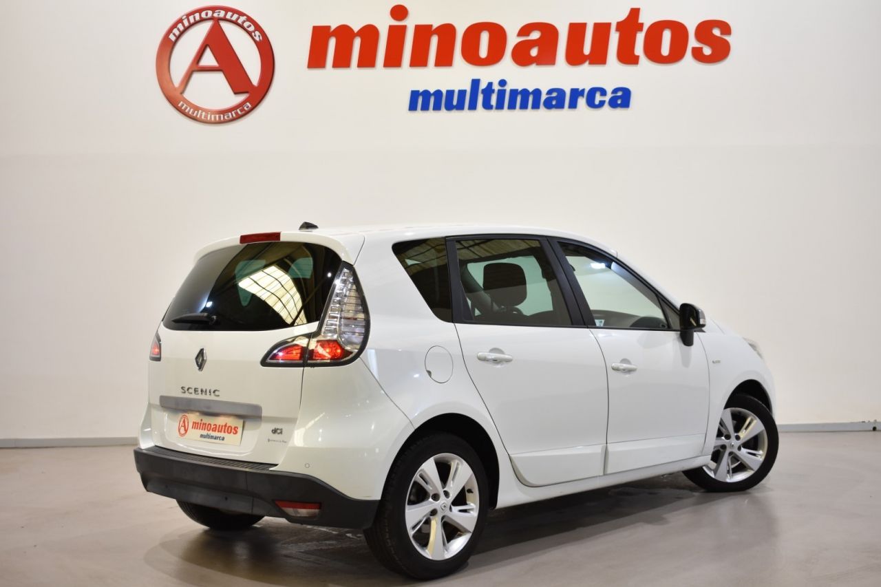 RENAULT SCENIC en Minoautos