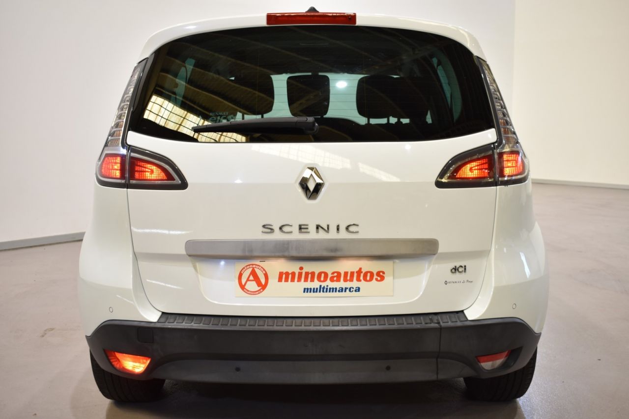 RENAULT SCENIC en Minoautos