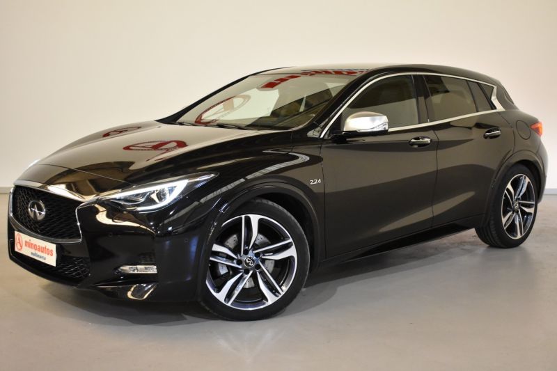 INFINITI Q30 en Minoautos