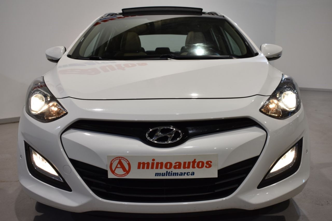 HYUNDAI i30 en Minoautos