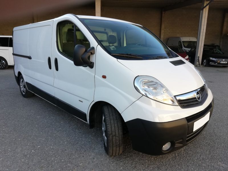 OPEL VIVARO en Minoautos