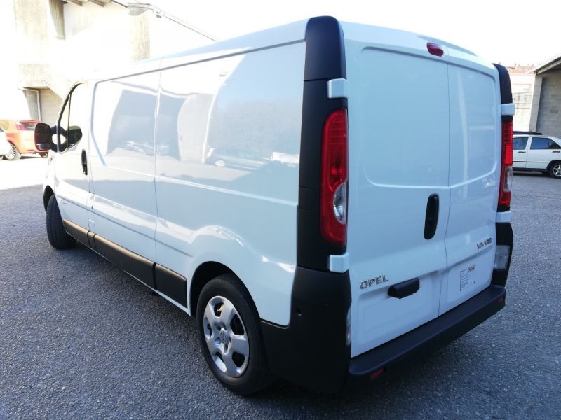 OPEL VIVARO en Minoautos