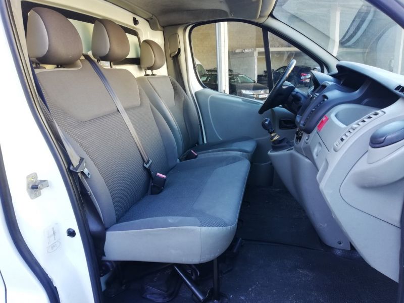 OPEL VIVARO en Minoautos