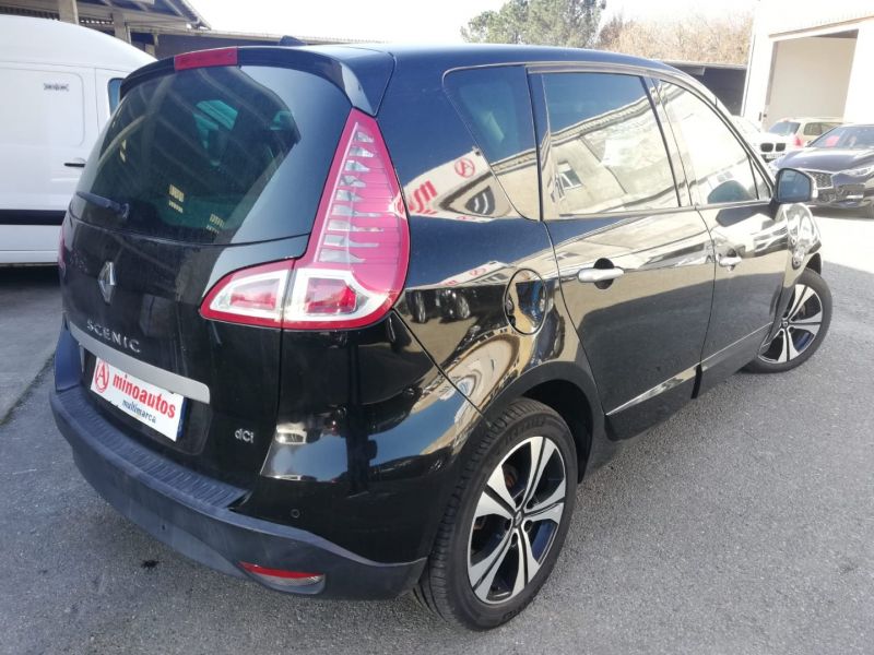 RENAULT SCENIC en Minoautos