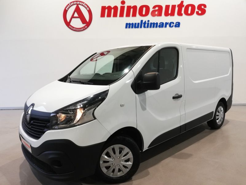 RENAULT TRAFIC en Minoautos