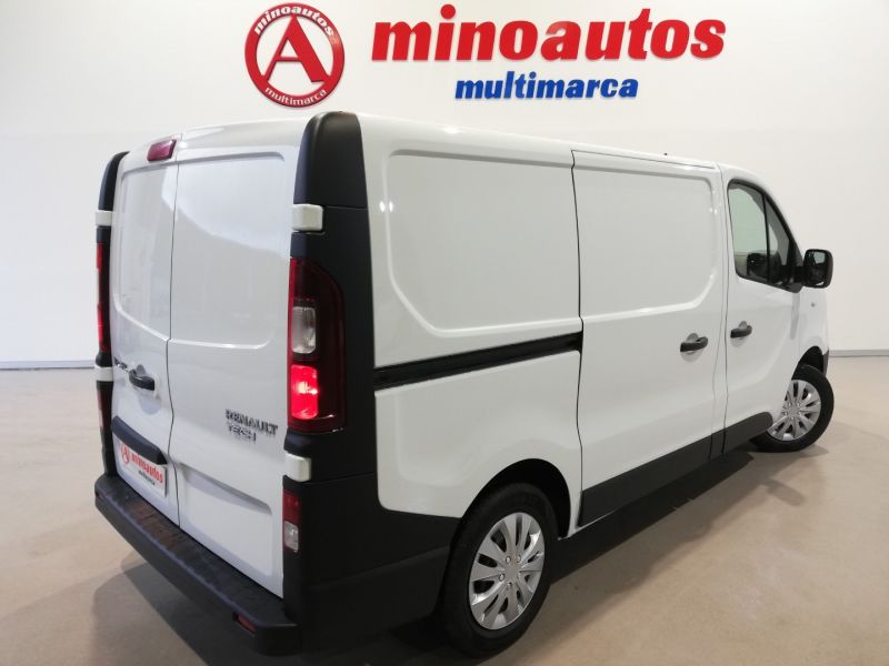 RENAULT TRAFIC en Minoautos