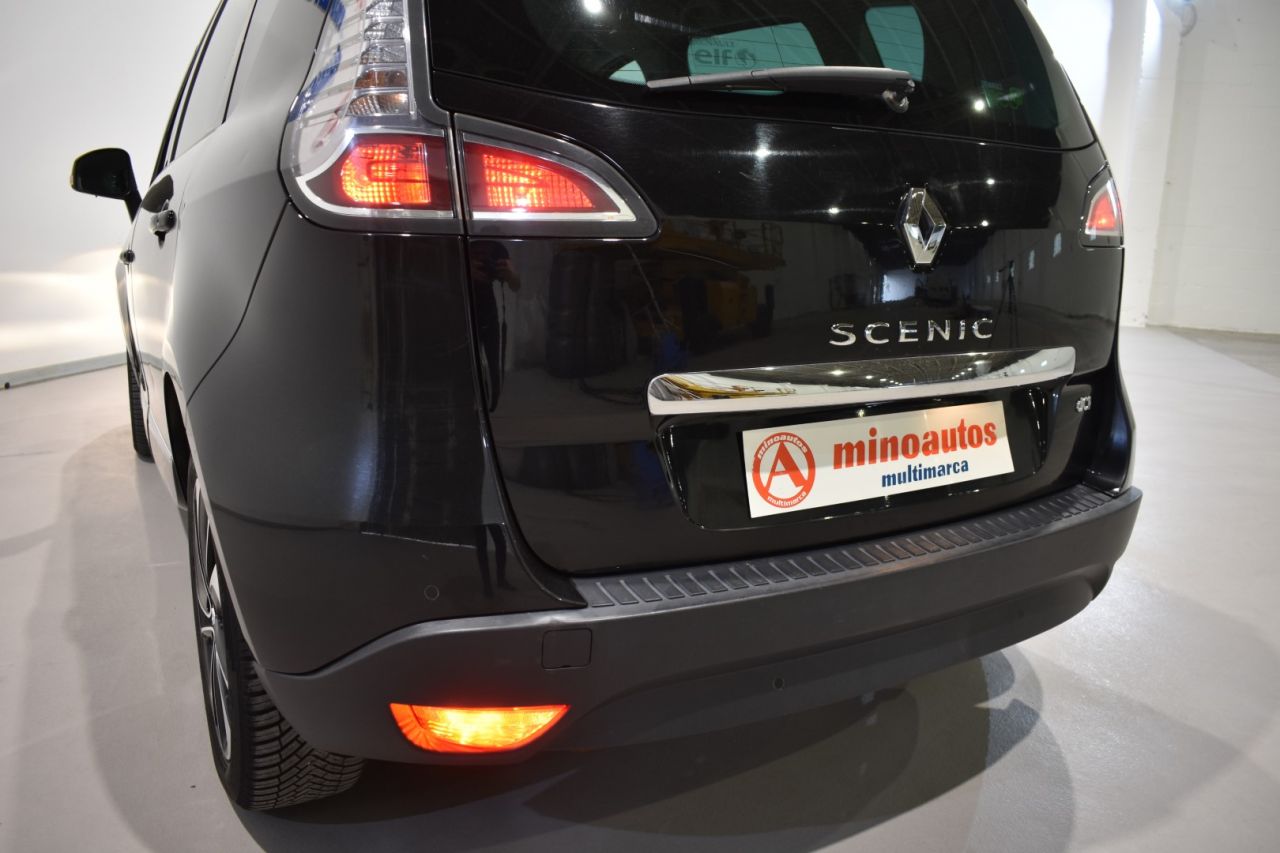 RENAULT SCENIC en Minoautos