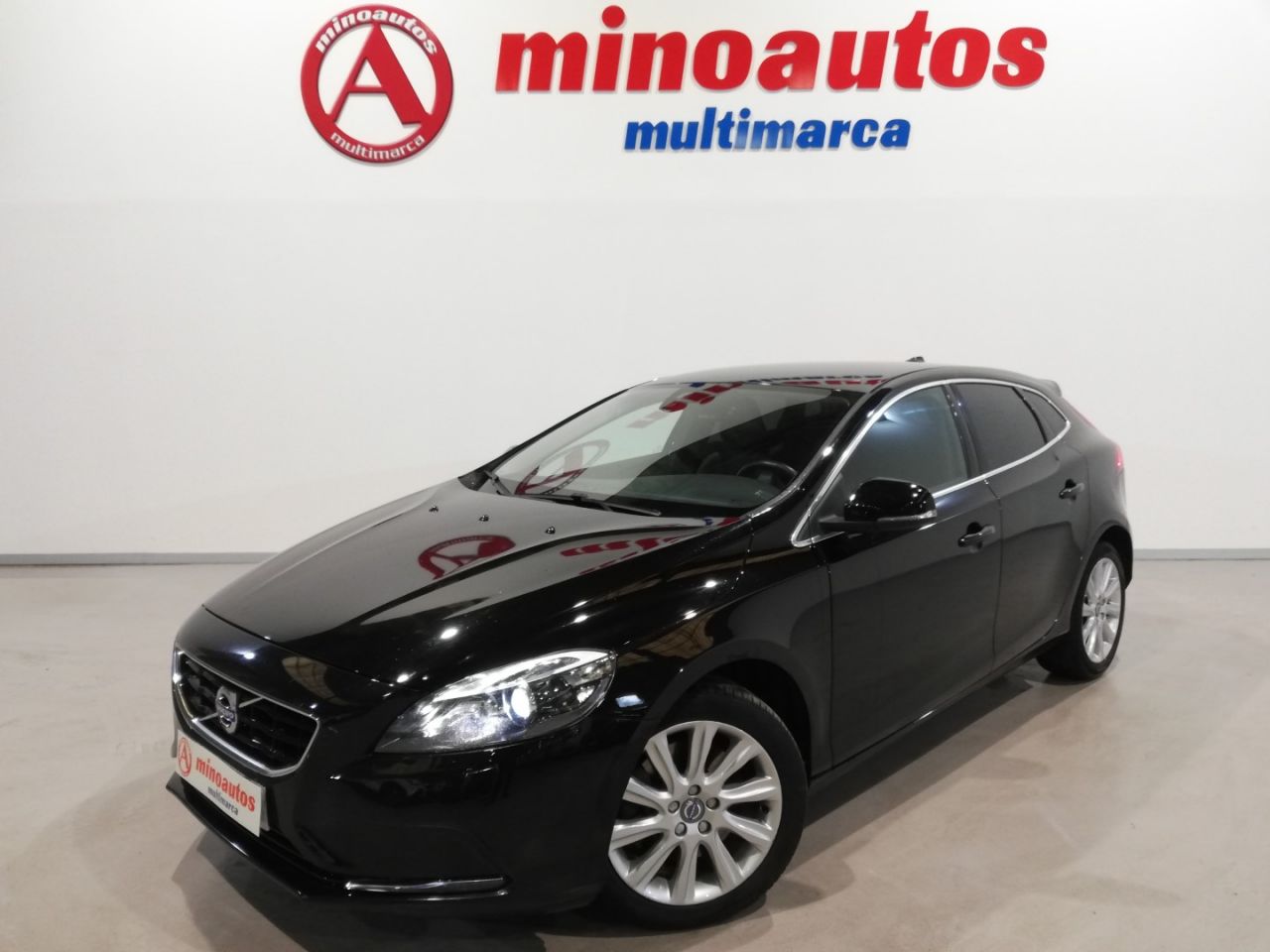 VOLVO V40 en Minoautos