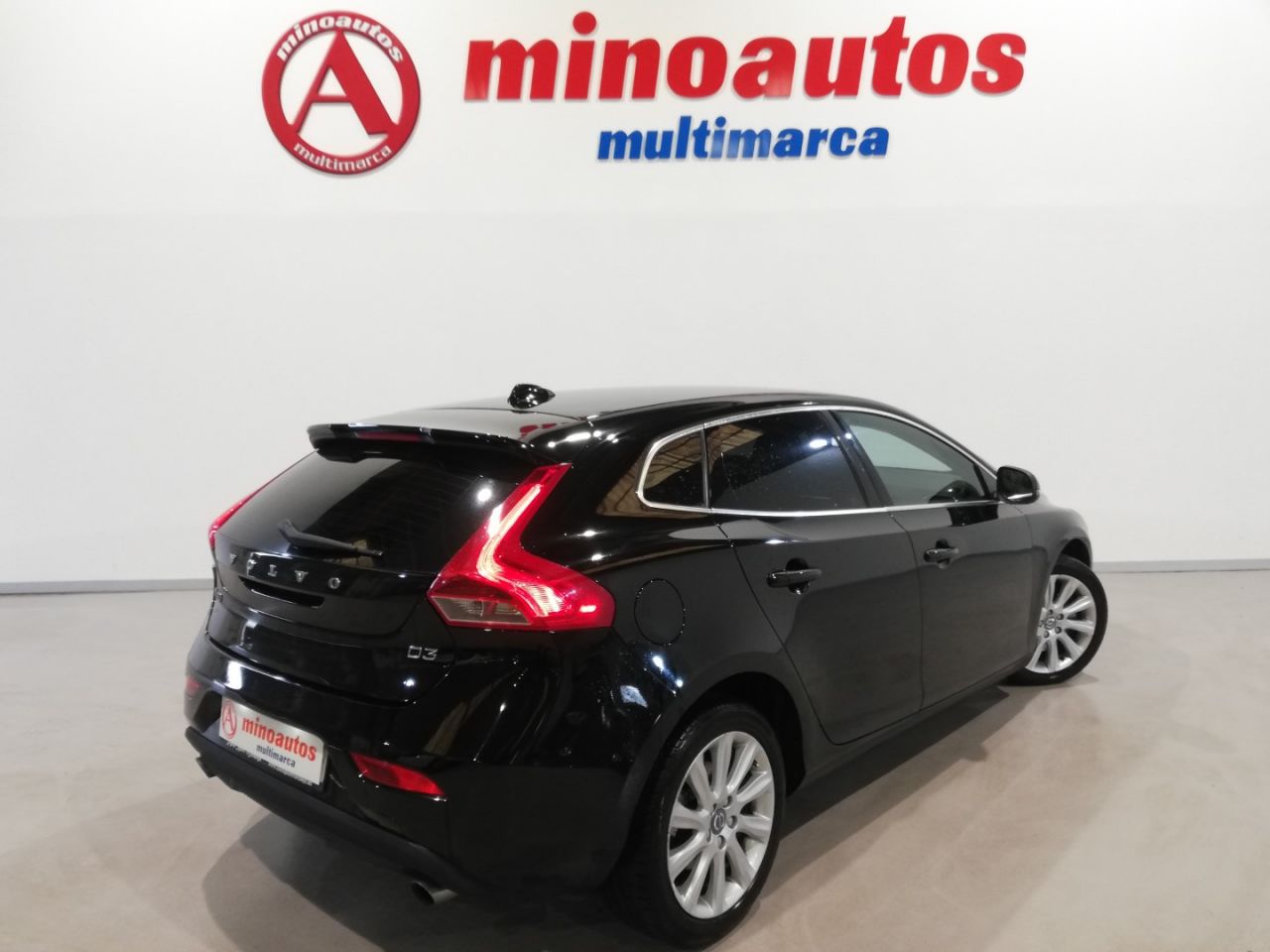 VOLVO V40 en Minoautos