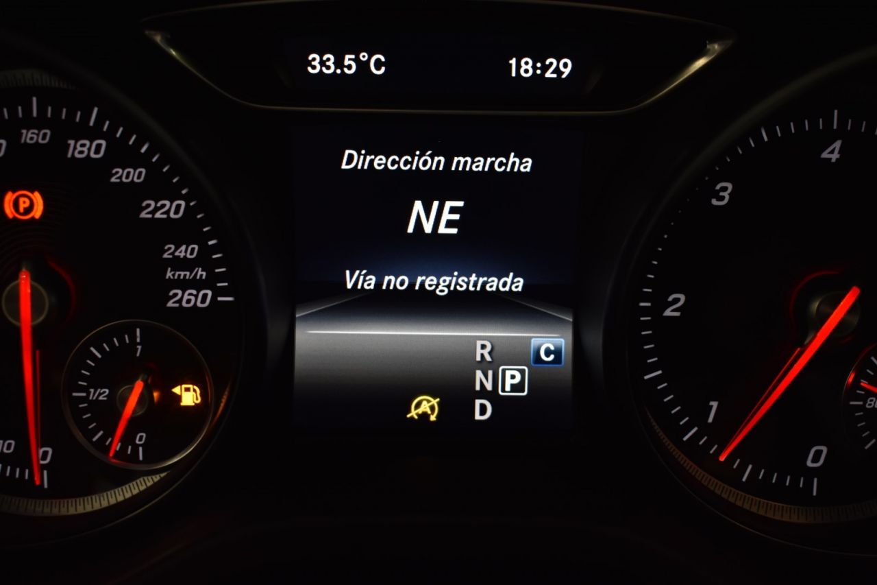 MERCEDES-BENZ CLASE CLA en Minoautos