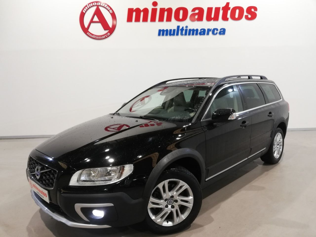 VOLVO XC70 en Minoautos