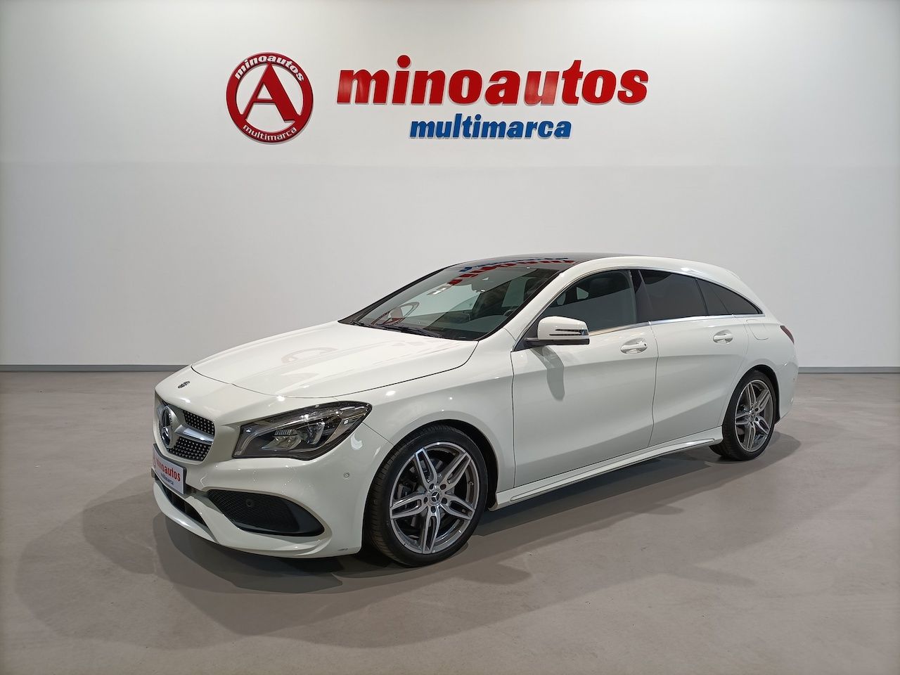 MERCEDES-BENZ CLA en Minoautos