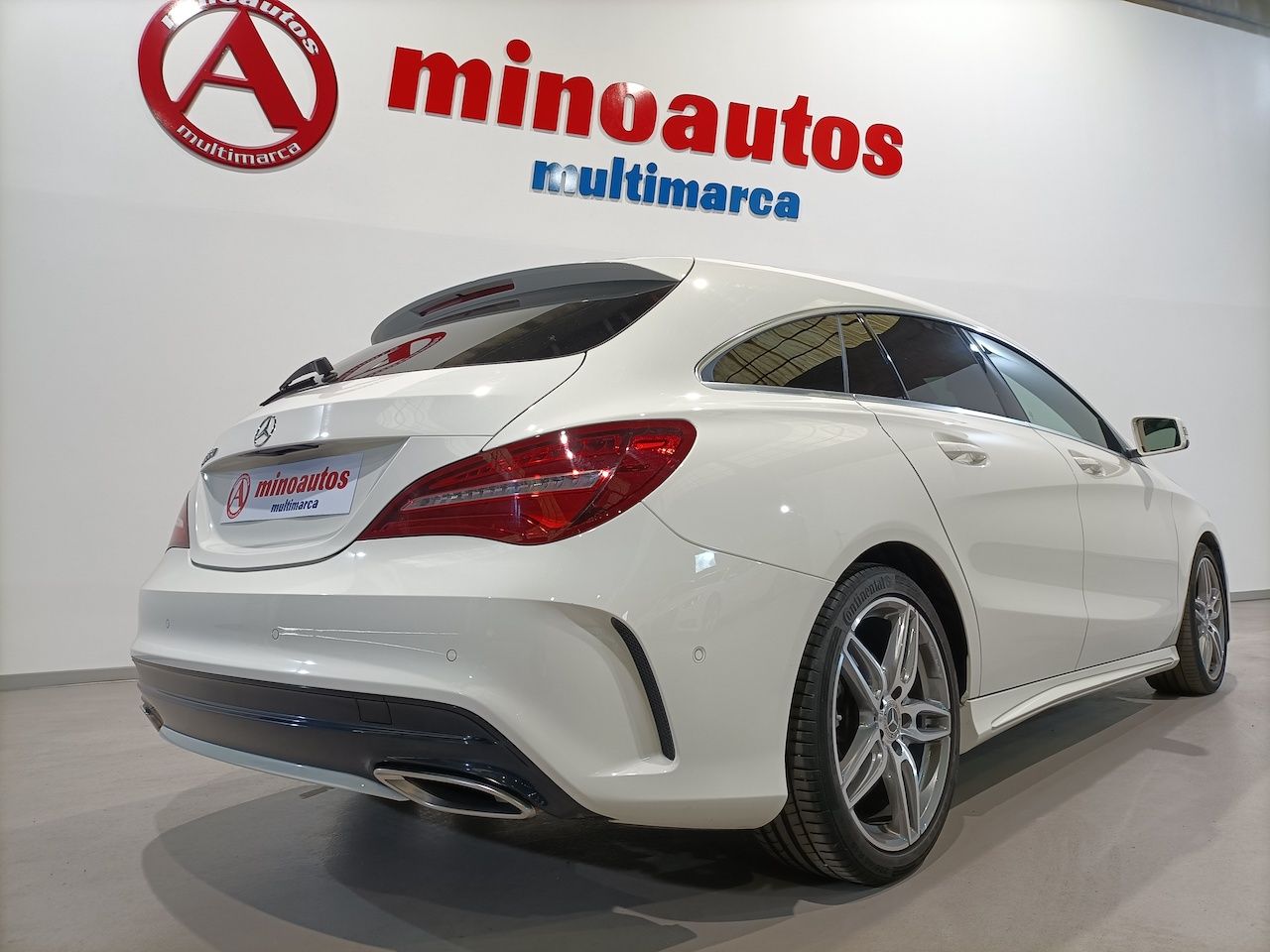 MERCEDES-BENZ CLA en Minoautos