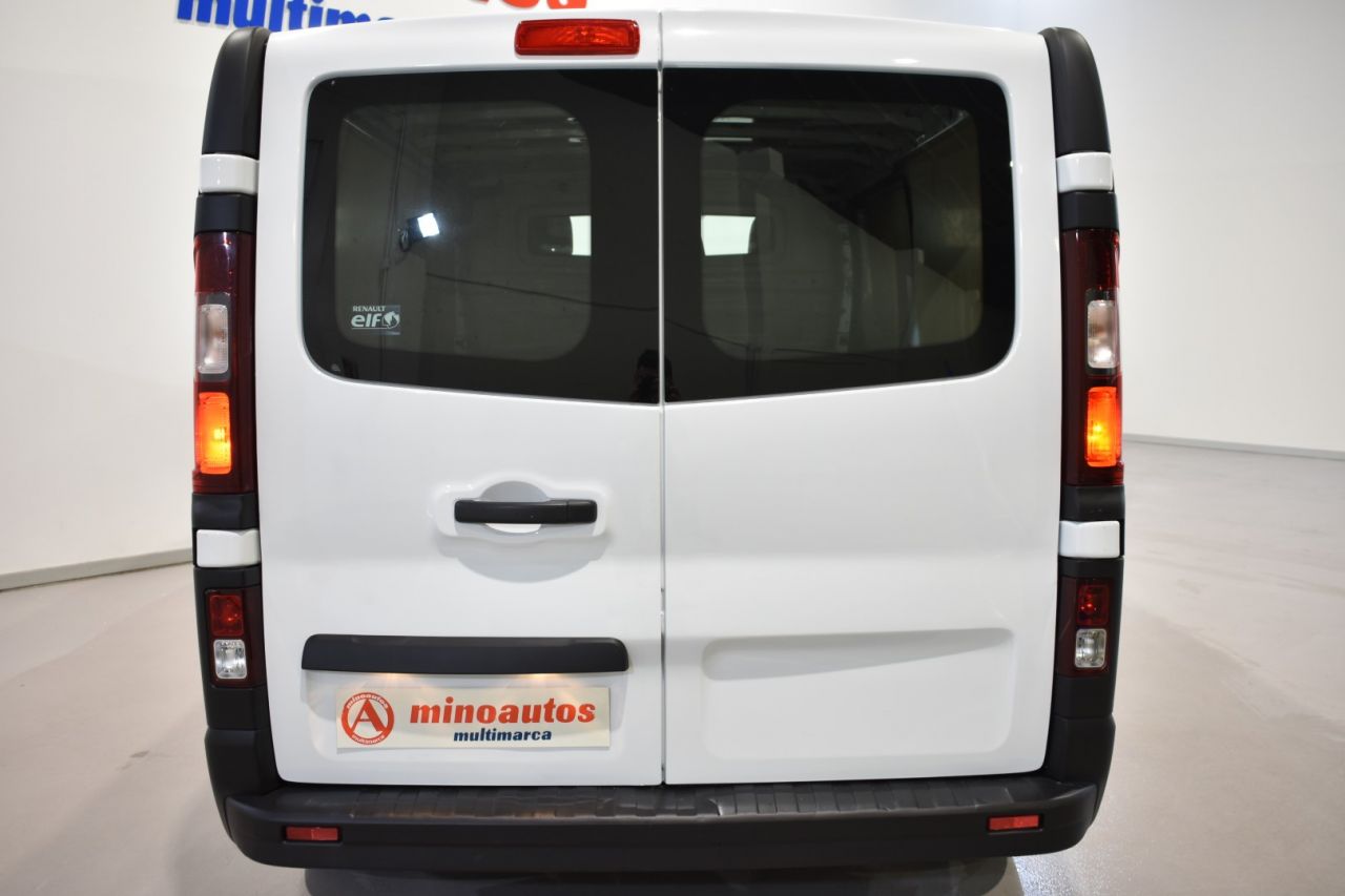 RENAULT TRAFIC en Minoautos