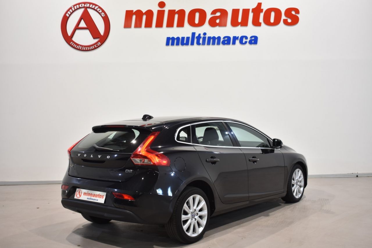 VOLVO V40 en Minoautos