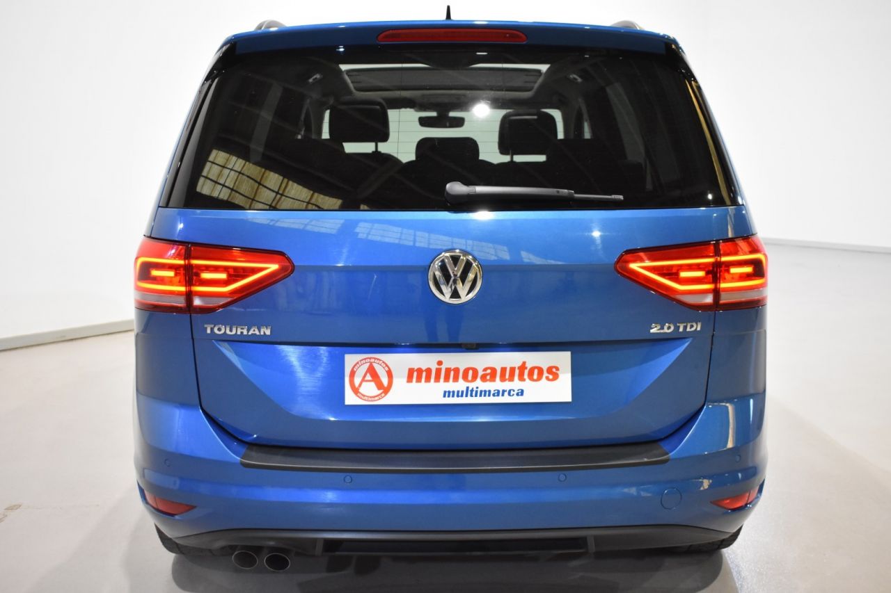 VW TOURAN en Minoautos