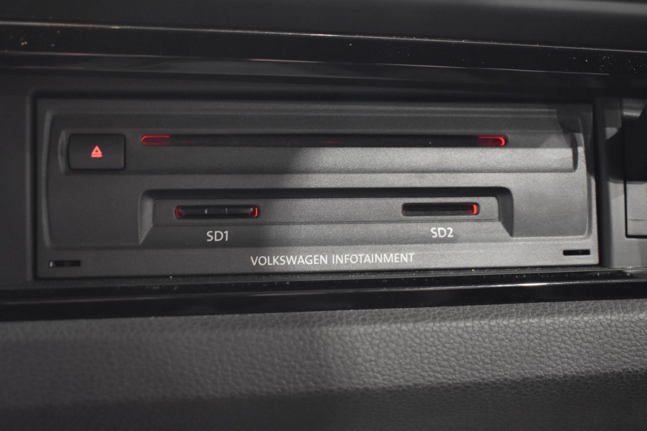 VW TOURAN en Minoautos