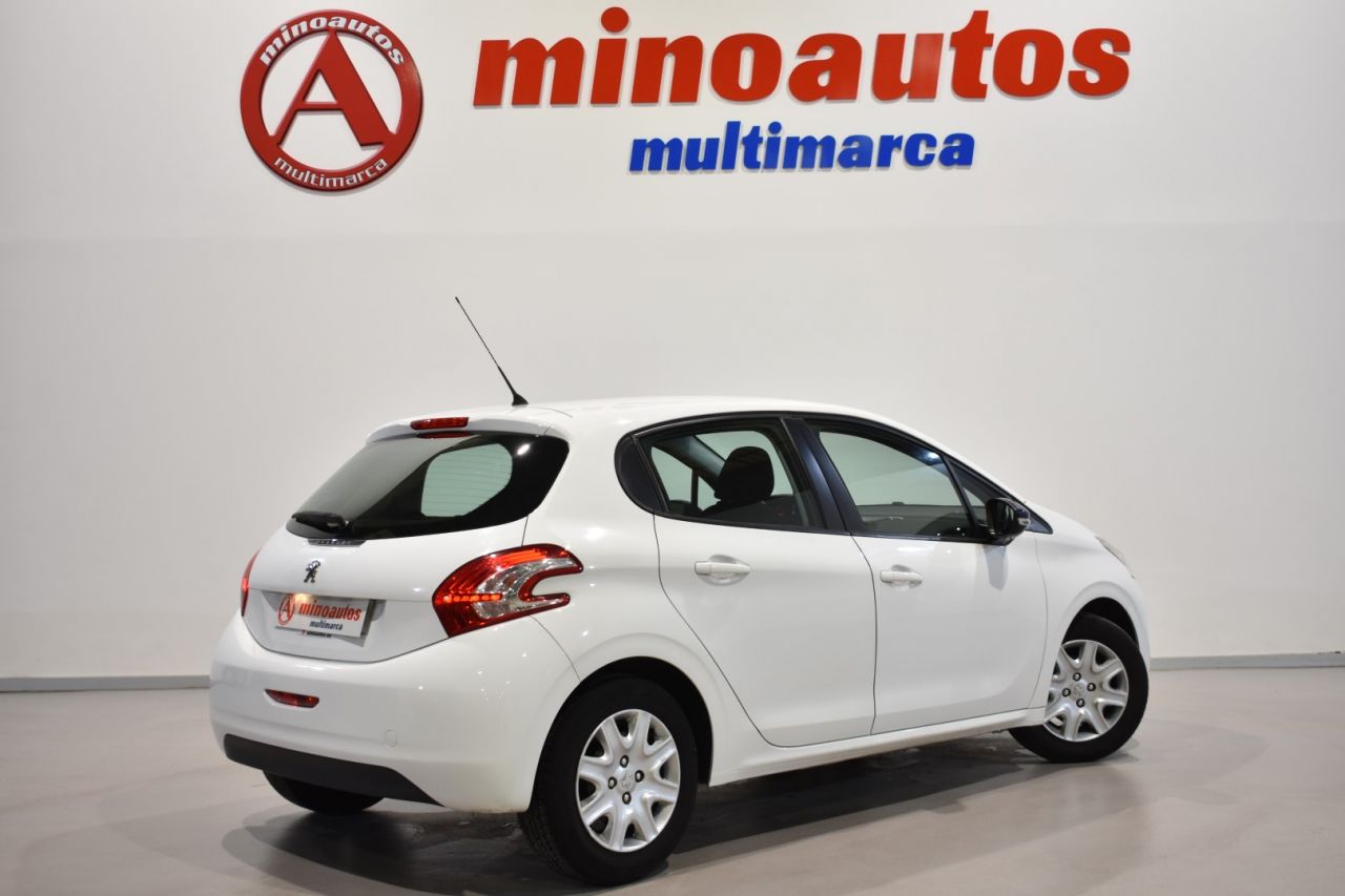 PEUGEOT 208 en Minoautos