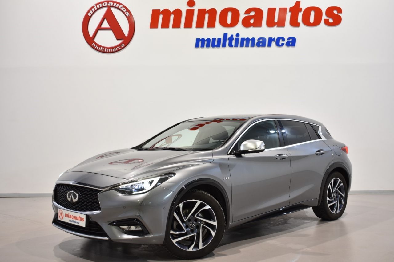 INFINITI Q30 en Minoautos