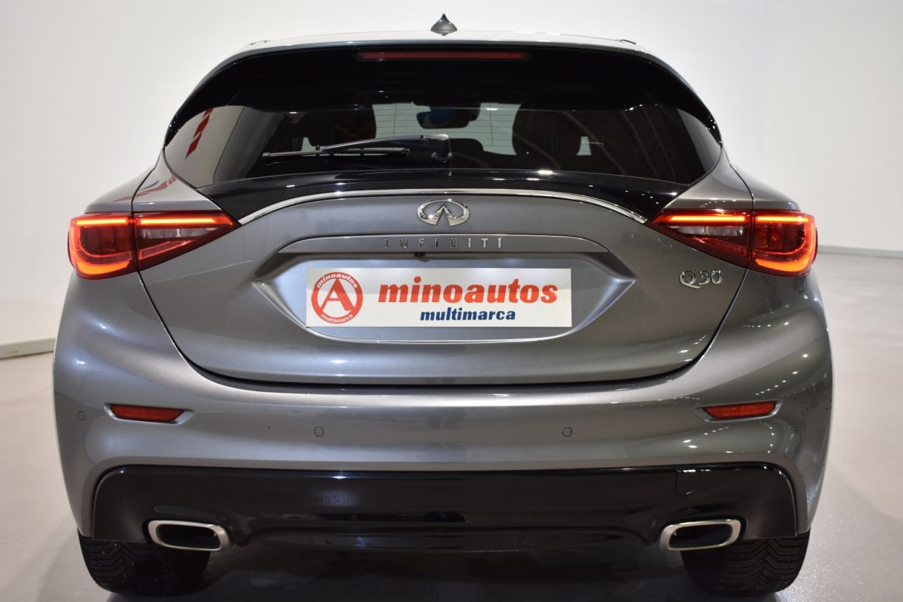 INFINITI Q30 en Minoautos