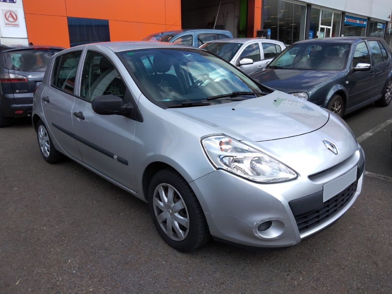 RENAULT CLIO en Minoautos