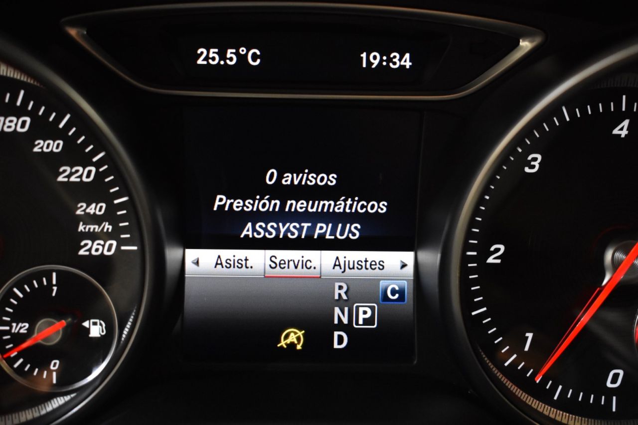 MERCEDES-BENZ CLA en Minoautos