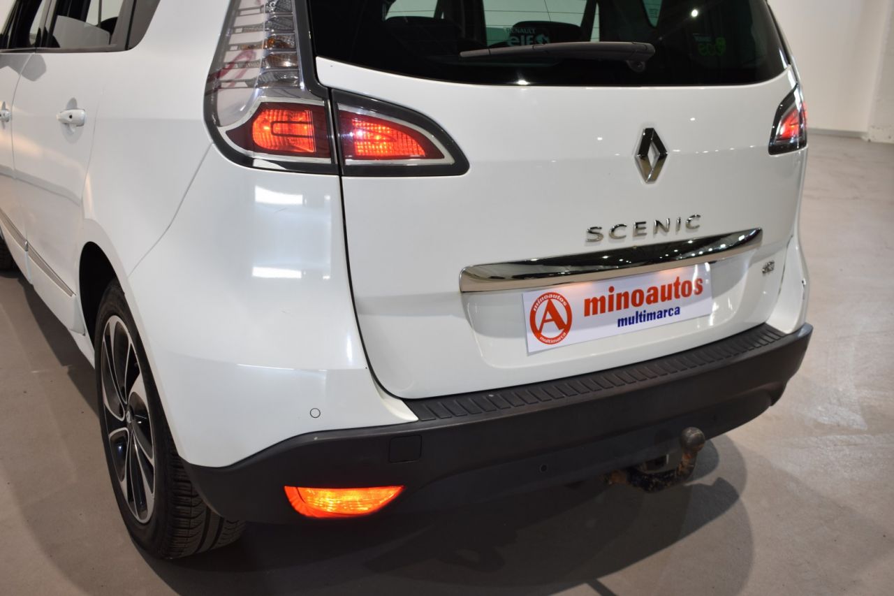 RENAULT SCENIC III en Minoautos